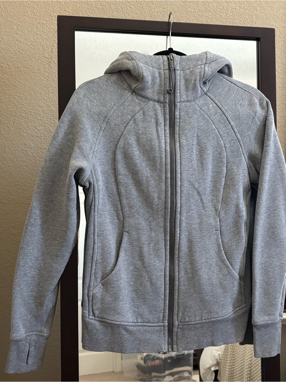 lululemon athletica Light Gray Full-Zip Hooded Jacket